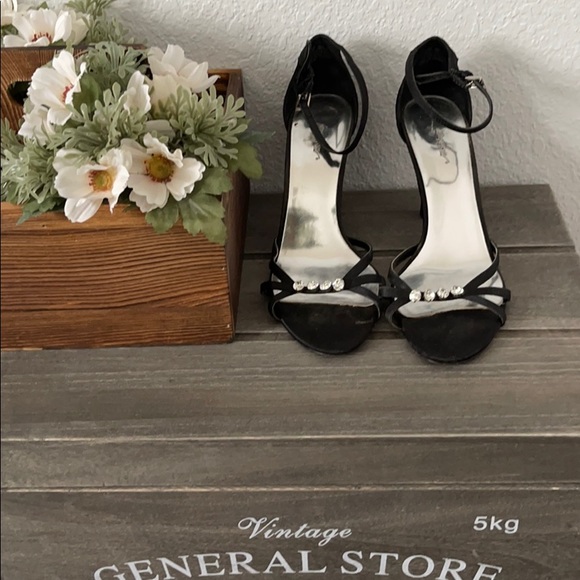 Jacqueline Ferrar Formal Black Heels (7.5M) - Picture 3 of 11